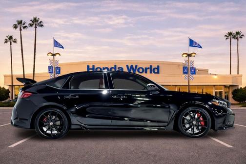 Crystal Black Pearl 2026 Honda Civic Type R