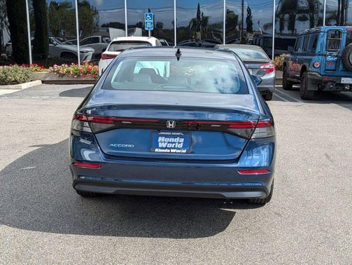 2025 Honda Accord Sport SE 1.5T