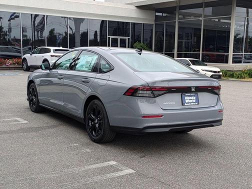 2025 Honda Accord Sport SE 1.5T