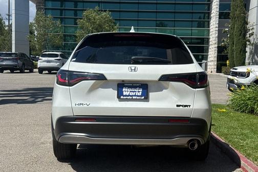 Platinum White Pearl 2024 Honda HR-V 2WD Sport