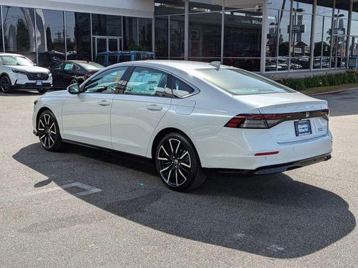 2025 Honda Accord Hybrid Touring