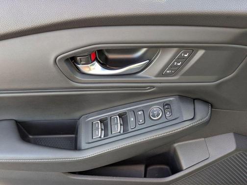 2024 Honda Accord Hybrid Base