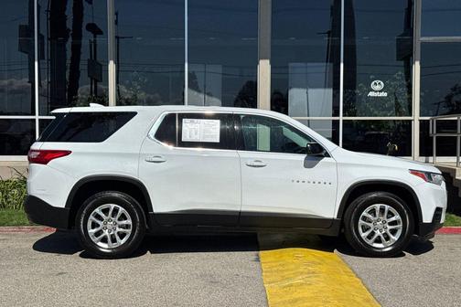 Summit White 2020 Chevrolet Traverse LS