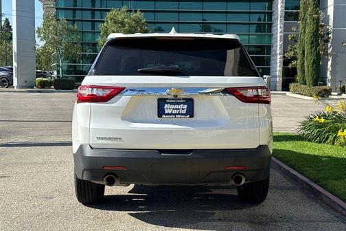 Summit White 2020 Chevrolet Traverse LS