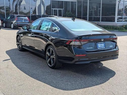 2025 Honda Accord Hybrid Base