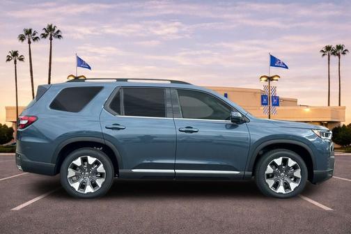 Smoke Blue Pearl 2026 Honda Pilot Touring 8-Passenger