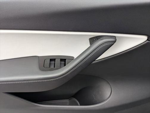 2020 Tesla Model Y Long Range Dual Motor All-Wheel Drive