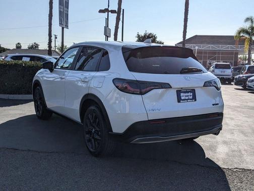 2025 Honda HR-V AWD Sport