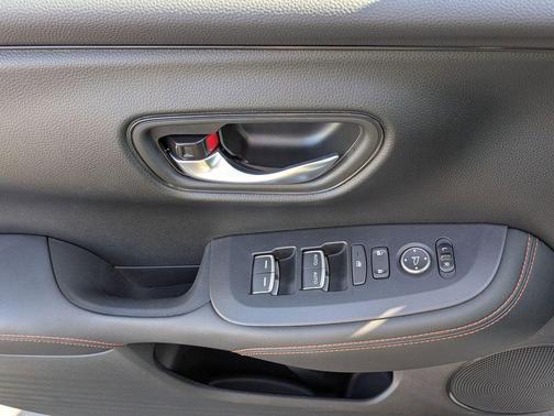 2025 Honda HR-V AWD Sport