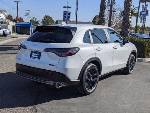 2025 Honda HR-V AWD Sport