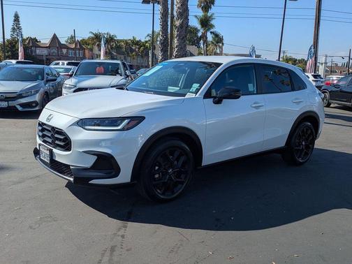 2025 Honda HR-V AWD Sport