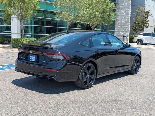 2025 Honda Accord Hybrid Base