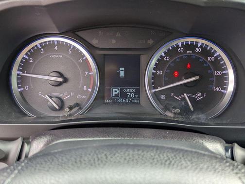 2015 Toyota Highlander LE