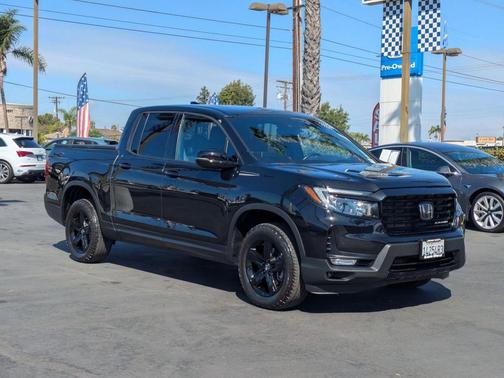 2023 Honda Ridgeline Black