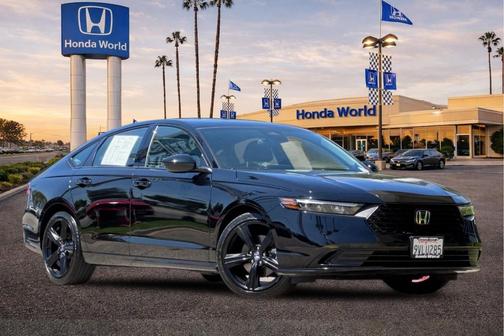 Crystal Black Pearl 2025 Honda Accord Hybrid Sport-L