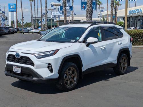 2023 Toyota RAV4 Hybrid Woodland Edition