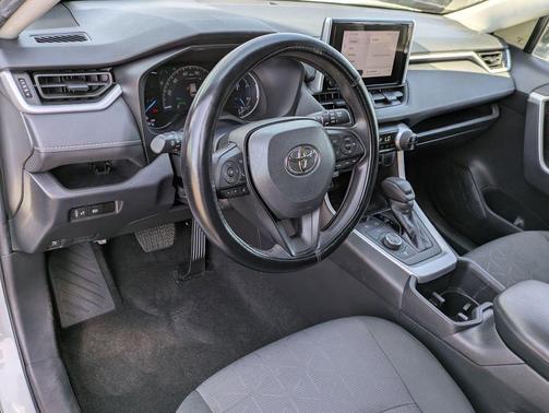 2023 Toyota RAV4 Hybrid Woodland Edition