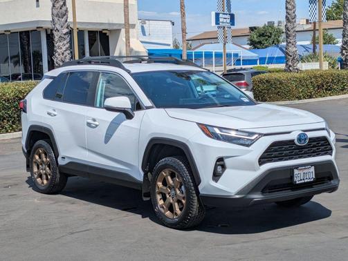 2023 Toyota RAV4 Hybrid Woodland Edition