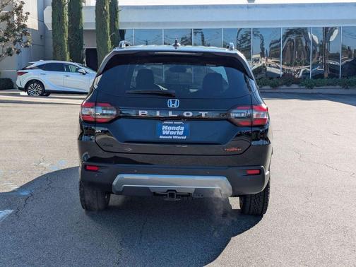 2026 Honda Pilot TrailSport