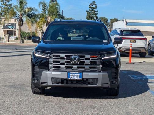 2026 Honda Pilot TrailSport
