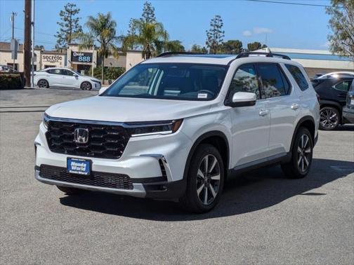 2025 Honda Pilot AWD TRG
