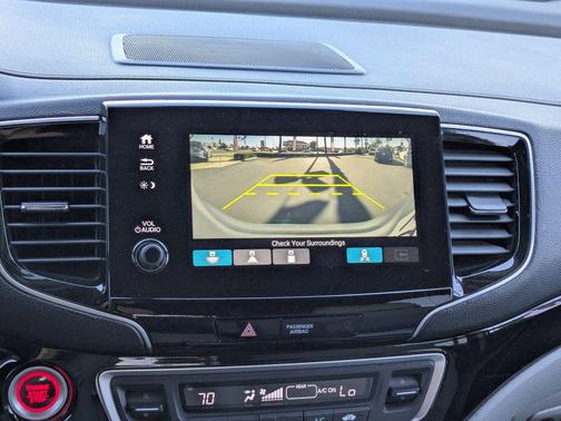 2019 Honda Pilot Touring 8-Passenger