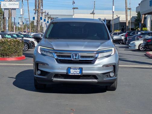 2019 Honda Pilot Touring 8-Passenger