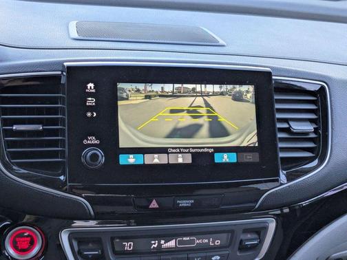 2019 Honda Pilot Touring 8-Passenger