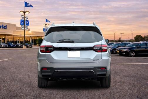 Solar Silver Metallic 2026 Honda Pilot Sport