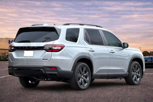 Solar Silver Metallic 2026 Honda Pilot Sport
