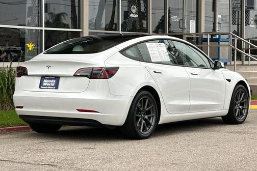 2023 Tesla Model 3 Standard Range