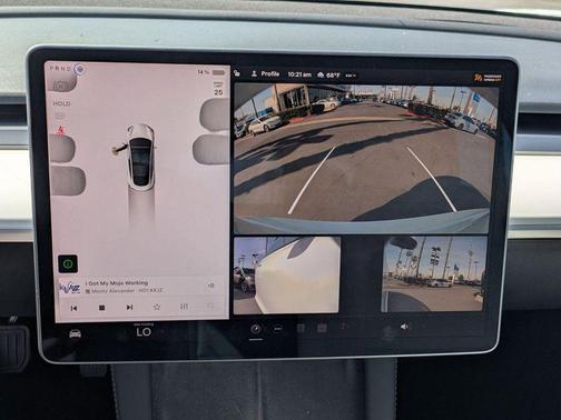 2023 Tesla Model 3 Standard Range