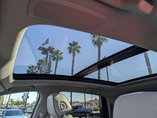 2025 Acura RDX Advance Package