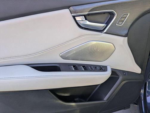 2025 Acura RDX Advance Package