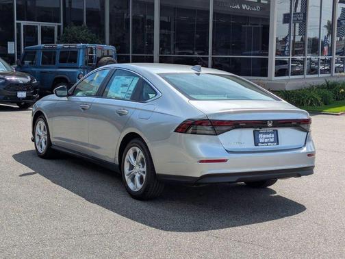 2025 Honda Accord LX 1.5T