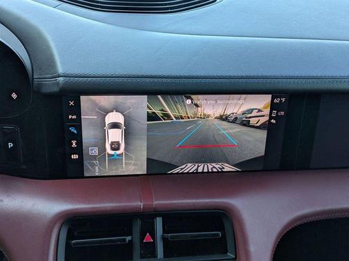 2022 Porsche Taycan Base