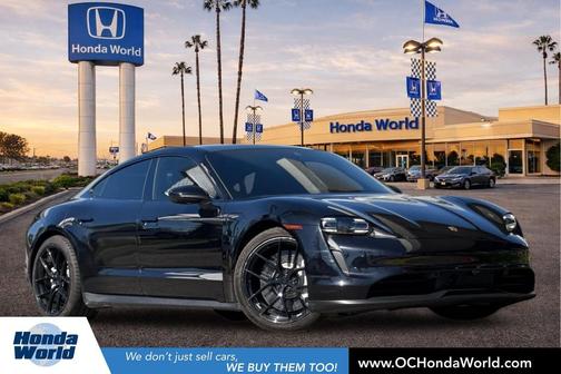 2022 Porsche Taycan Base