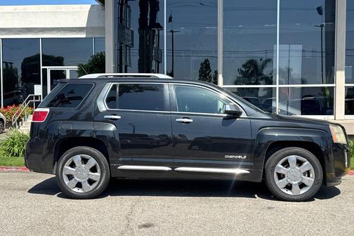 Carbon Black Metallic 2015 GMC Terrain Denali