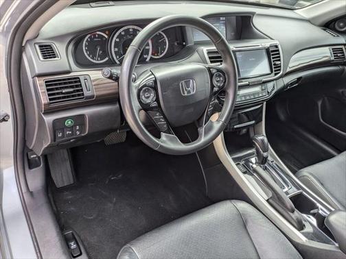 2017 Honda Accord Touring V6