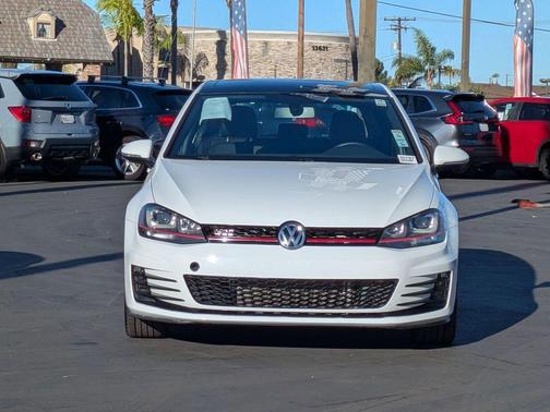 2016 Volkswagen Golf GTI 2.0T SE 4-Door