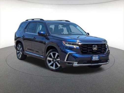 2025 Honda Pilot Touring 8-Passenger