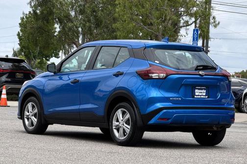 Electric Blue Metallic 2024 Nissan Kicks S
