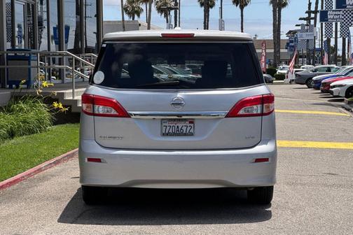 Brilliant Silver 2015 Nissan Quest SV