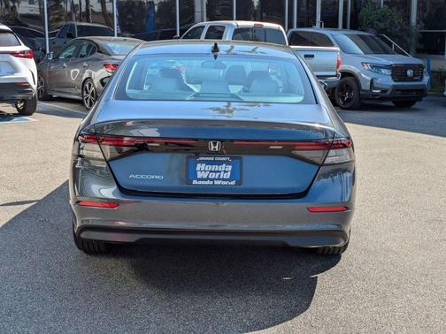 2025 Honda Accord Sport SE 1.5T