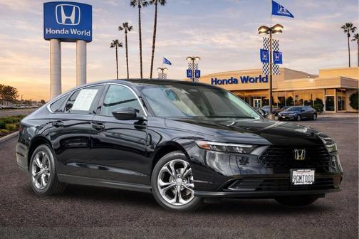 Platinum White Pearl 2023 Honda Accord EX