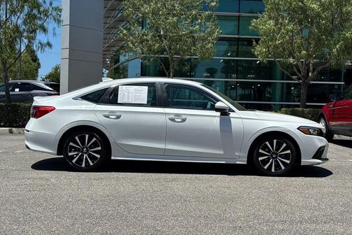 Platinum White Pearl 2024 Honda Civic EX