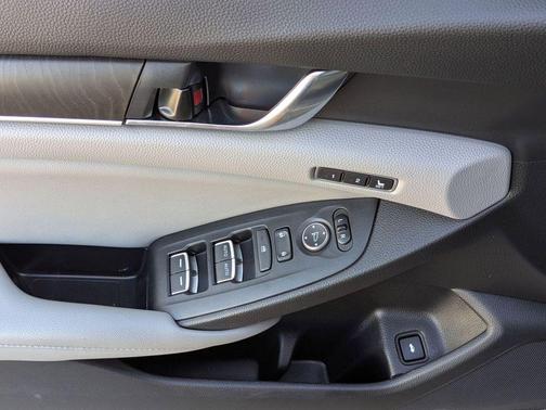 2020 Honda Accord Hybrid Touring