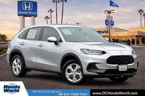 Silver Metallic 2025 Honda HR-V LX