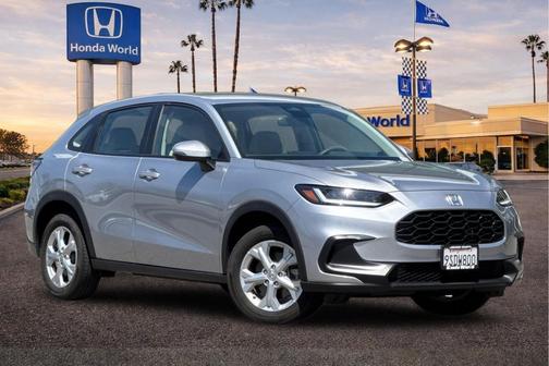 Silver Metallic 2025 Honda HR-V LX