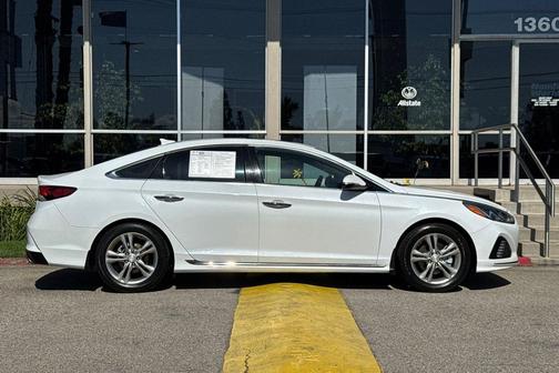 Quartz White Pearl 2018 Hyundai SONATA Sport